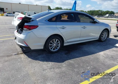 2018 Hyundai Sonata Se из США, поврежденный, VIN 5NPE24AF3JH685643